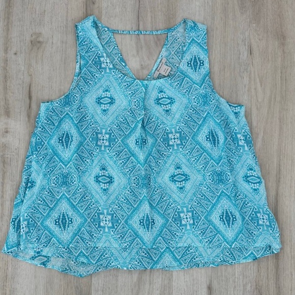 Ariat Blue Patterned Flowing Tank Top women’s sized M - Picture 1 of 4